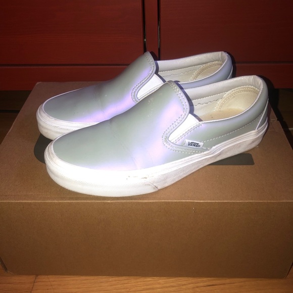 holographic vans